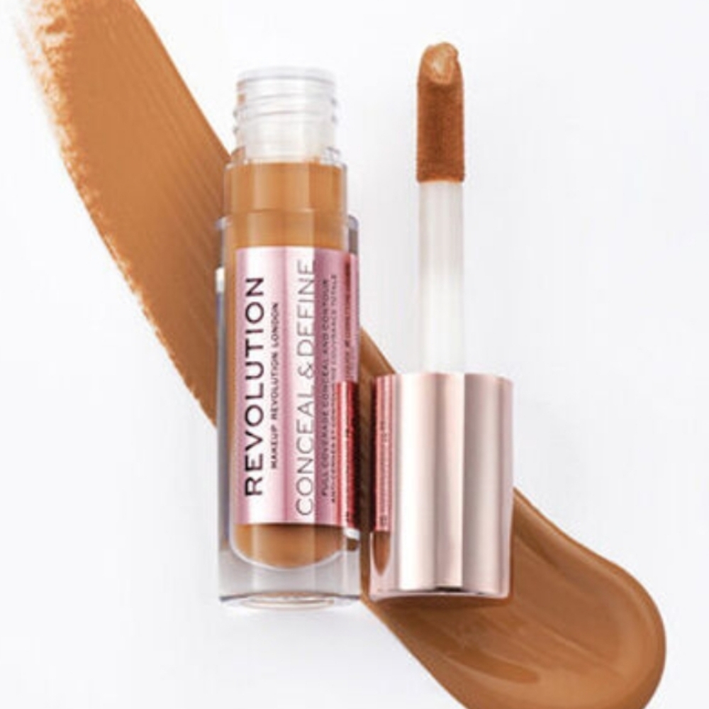 Makeup‎ Revolution Conceal & Define Concealer C13 - NIP